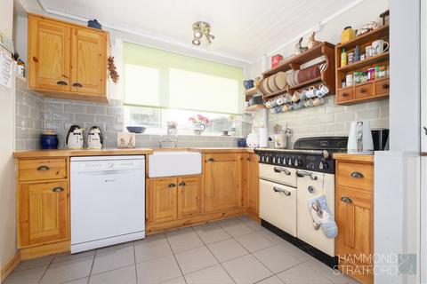 2 bedroom detached bungalow for sale, Watton Road, Hingham