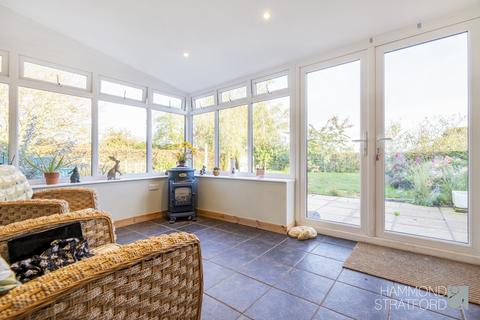2 bedroom detached bungalow for sale, Watton Road, Hingham