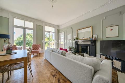 Flat C, 7 Oaklands Road, Bromley, BR1 3SJ
