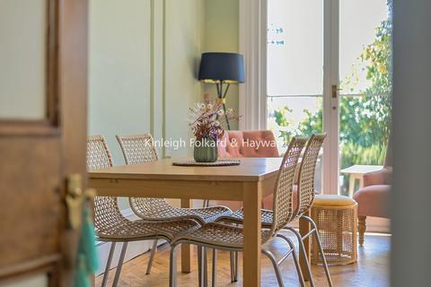 Flat C, 7 Oaklands Road, Bromley, BR1 3SJ