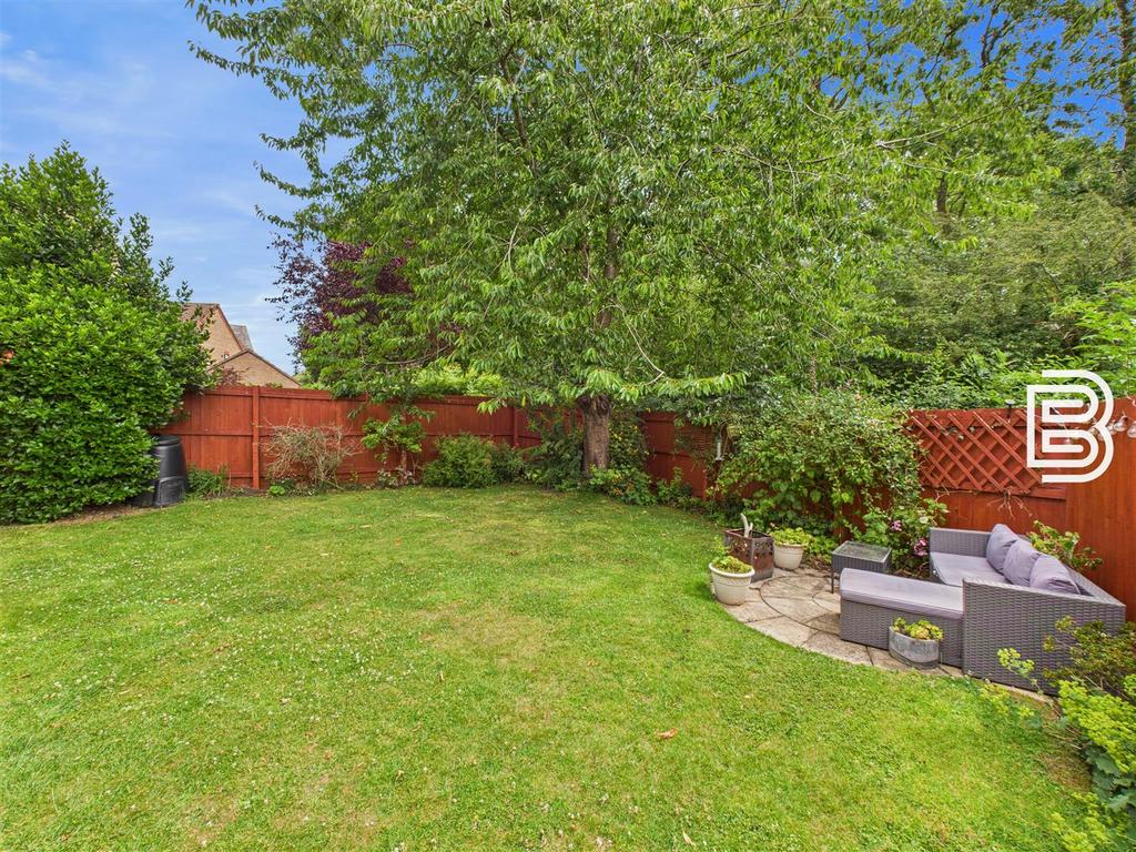 Rear Garden (3).jpg
