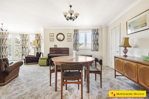 3 bedroom apartment for sale, Green Dragon Lane, London