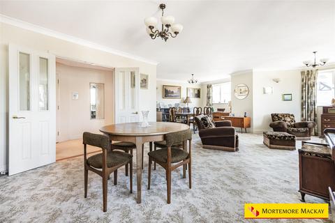 3 bedroom apartment for sale, Green Dragon Lane, London