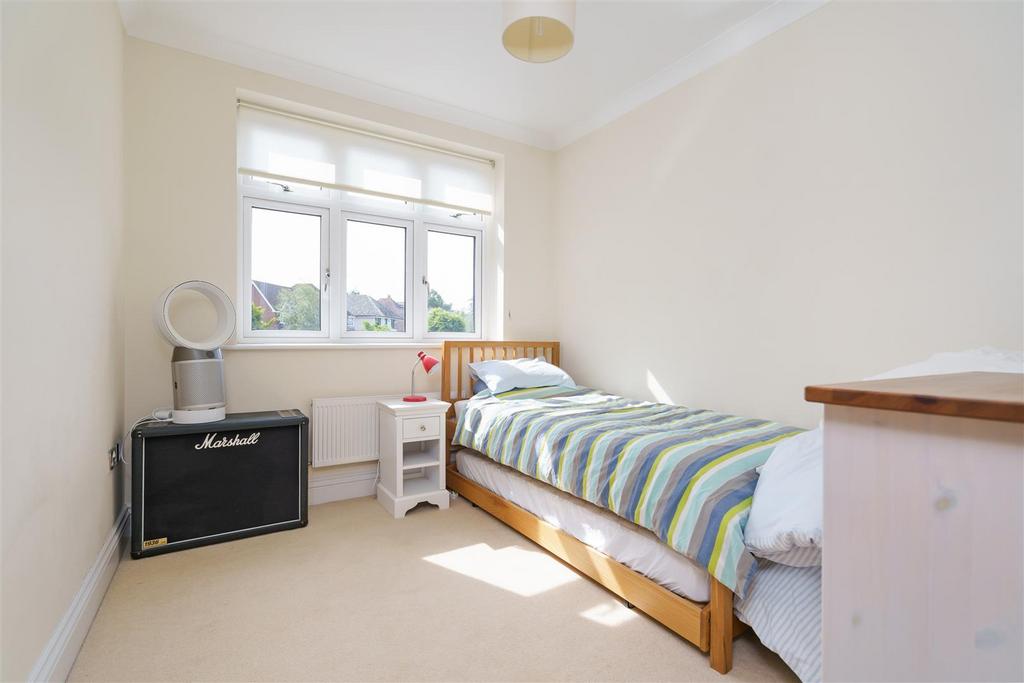 Apt 6 Chadwick House 13.jpg