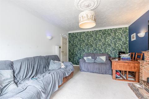 undefined, Sanway Road, Byfleet West Byfleet KT14