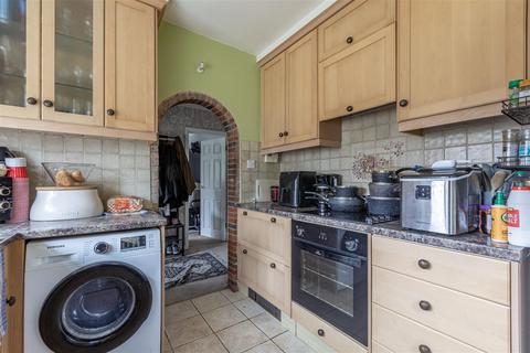 undefined, Sanway Road, Byfleet West Byfleet KT14