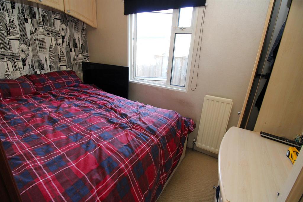 Bedroom.JPG