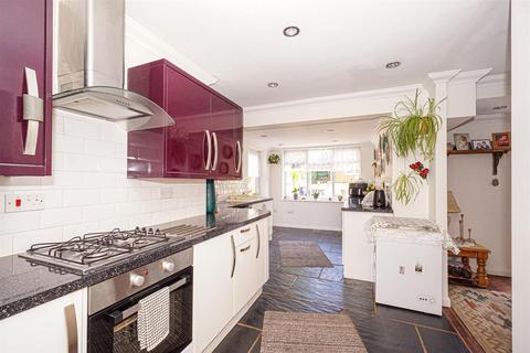 undefined, Ochiltree Road, Hastings