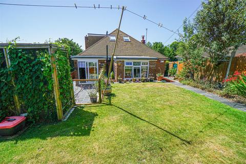 4 bedroom detached bungalow for sale, Ochiltree Road, Hastings