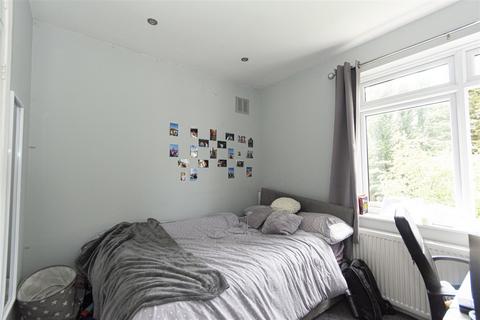 5 bedroom house to rent, Kings Avenue, Clapham SW12