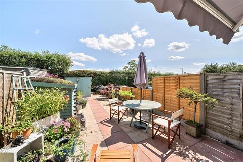 undefined, 44 The Crescent, Montford Bridge, Shrewsbury, SY4 1EA