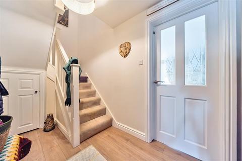 undefined, 44 The Crescent, Montford Bridge, Shrewsbury, SY4 1EA