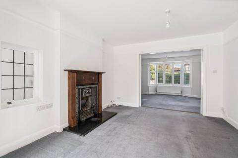 undefined, Bournehall Avenue, Bushey