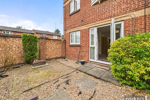 1 bedroom apartment for sale, Carnoustie Court, Reading RG1