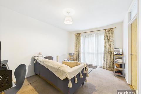 1 bedroom apartment for sale, Carnoustie Court, Reading RG1