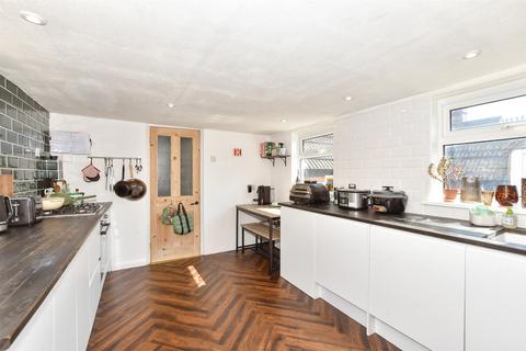 2 bedroom apartment for sale, St. John's Church Road, Folkestone, Kent