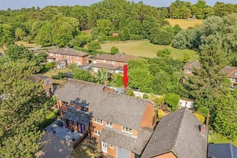 undefined, High Street, Much Hadham