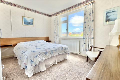 8 Barnfield Close, Wirral, CH47 7DA