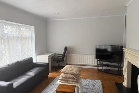 6 bedroom detached house to rent, CANNON CLOSE, CANNON PARK, COVENTRY CV4 7AT