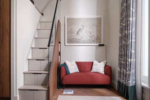 Studio to rent, Cromwell Rd, South Kensington, London SW7