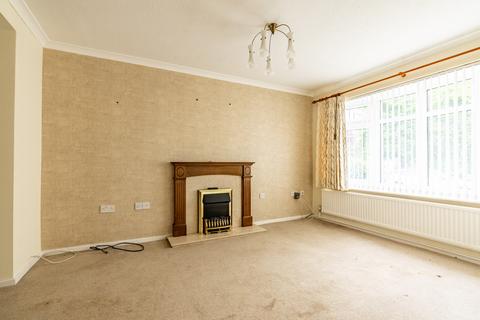 3 bedroom semi-detached house for sale, Alzey Gardens, Hertfordshire AL5