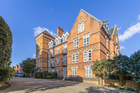 2 bedroom flat for sale, Virginia Water