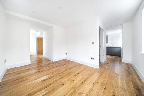 1 bedroom flat to rent, Nether Street, Hampshire GU34