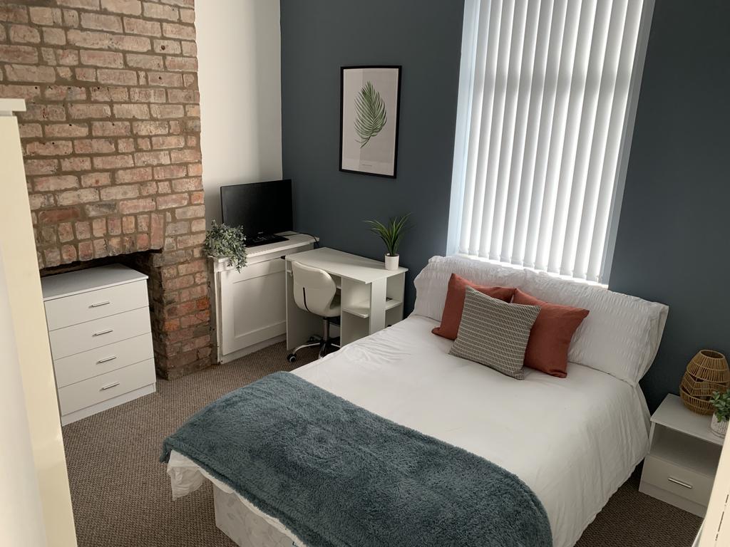 Room 1