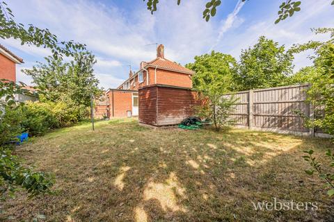 3 bedroom semi-detached house for sale, The Avenues, Norwich NR2