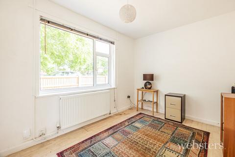 3 bedroom semi-detached house for sale, The Avenues, Norwich NR2