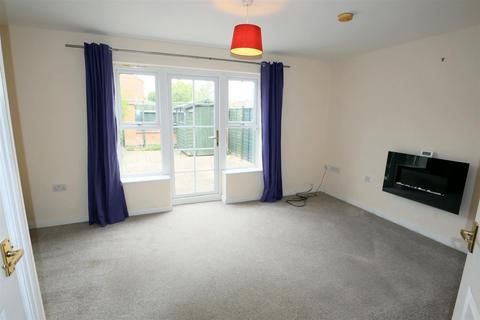 11 Graffham Drive, Oakham, LE15 6DQ