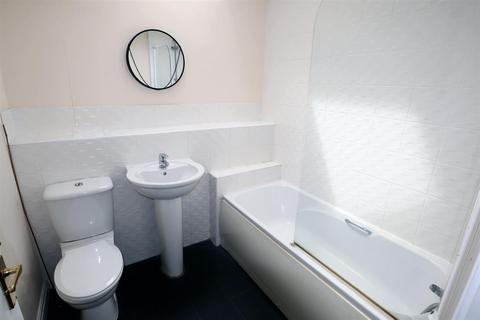 11 Graffham Drive, Oakham, LE15 6DQ