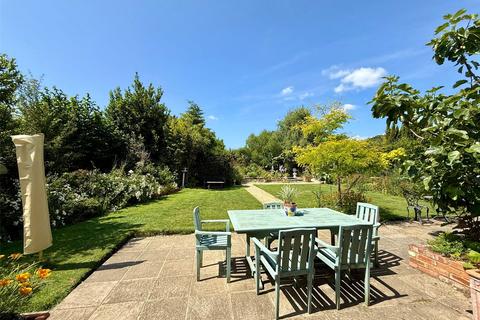 3 bedroom detached house for sale, Kings Drive, Eastbourne, East Sussex, BN21