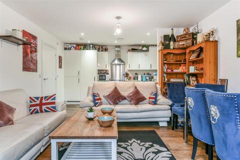 2 bedroom apartment for sale, Richard Road, Chichester