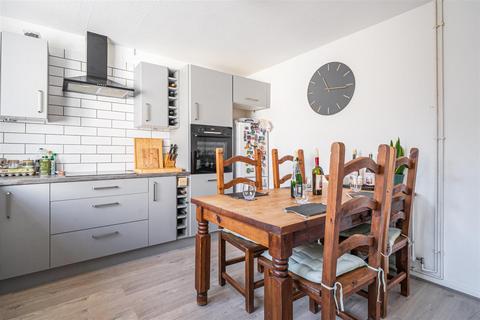 6 Gullybrook Lane, Bristol, BS5 0AL
