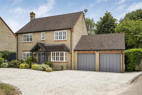 4 Rose Close, Bucknell, Bicester, OX27 7NA