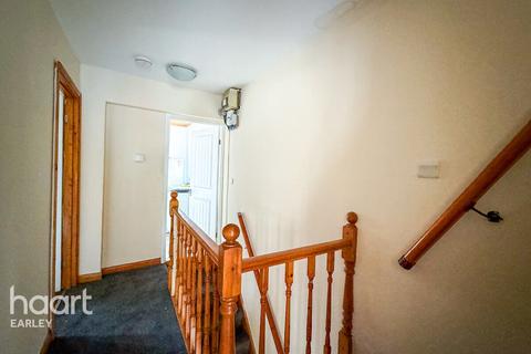 2 bedroom apartment to rent, Norfolk Road, READING