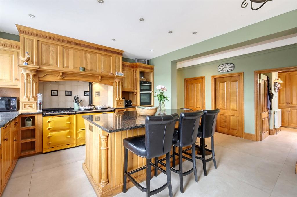 Kitchen/Breakfast