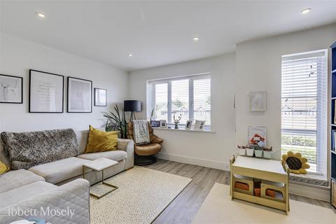 13 Croft Road, Westerham, TN16 1RY