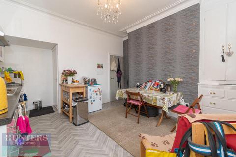 2 bedroom house to rent, Milford Place, Bradford, West Yorkshire, BD9 4RU