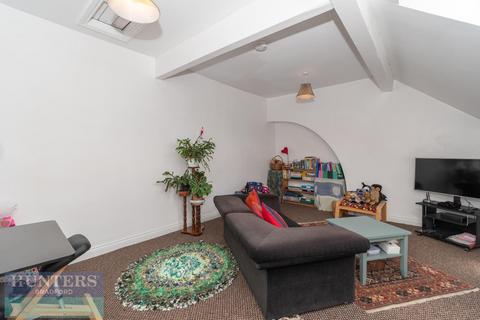 2 bedroom house to rent, Milford Place, Bradford, West Yorkshire, BD9 4RU