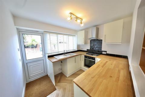 3 bedroom terraced house for sale, Priory Road, Hull