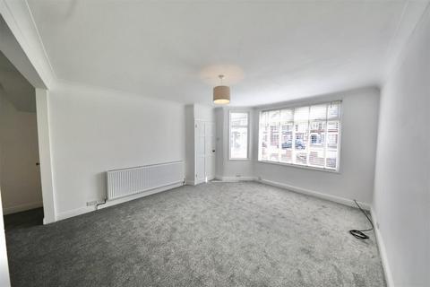 3 bedroom terraced house for sale, Priory Road, Hull