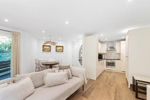 1 bedroom flat for sale, Seren Park Gardens, London, SE3