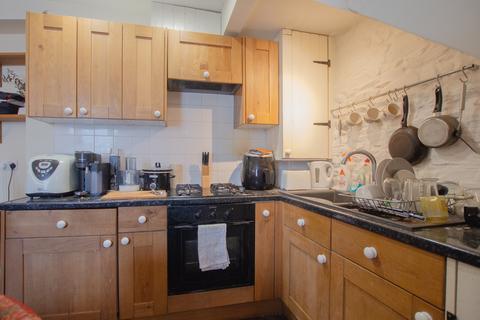 2 bedroom semi-detached house to rent, 5 Grenville Road, Lostwithiel