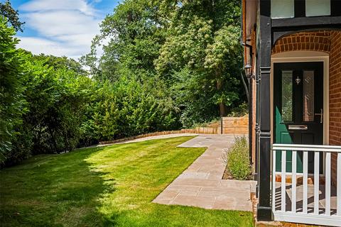 2 bedroom detached house for sale, Sample Oak Lane, Chilworth, Guildford, Surrey, GU4