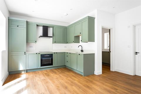 2 bedroom detached house for sale, Sample Oak Lane, Chilworth, Guildford, Surrey, GU4