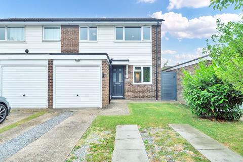 3 bedroom semi-detached house for sale, Yeats Close, Royston SG8