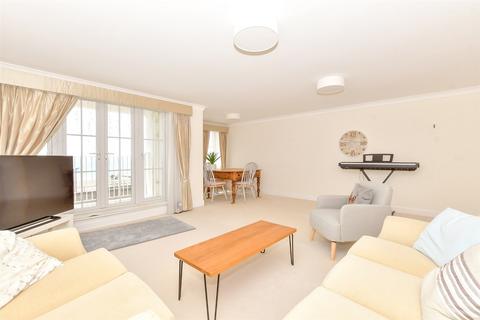 2 bedroom apartment for sale, Esplanade Grande, Bognor Regis PO21