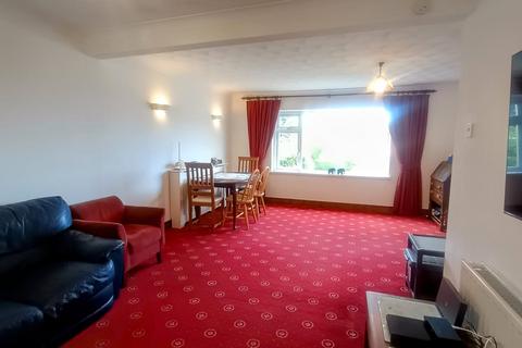 4 bedroom semi-detached house for sale, Lanherne Avenue, Newquay, TR8